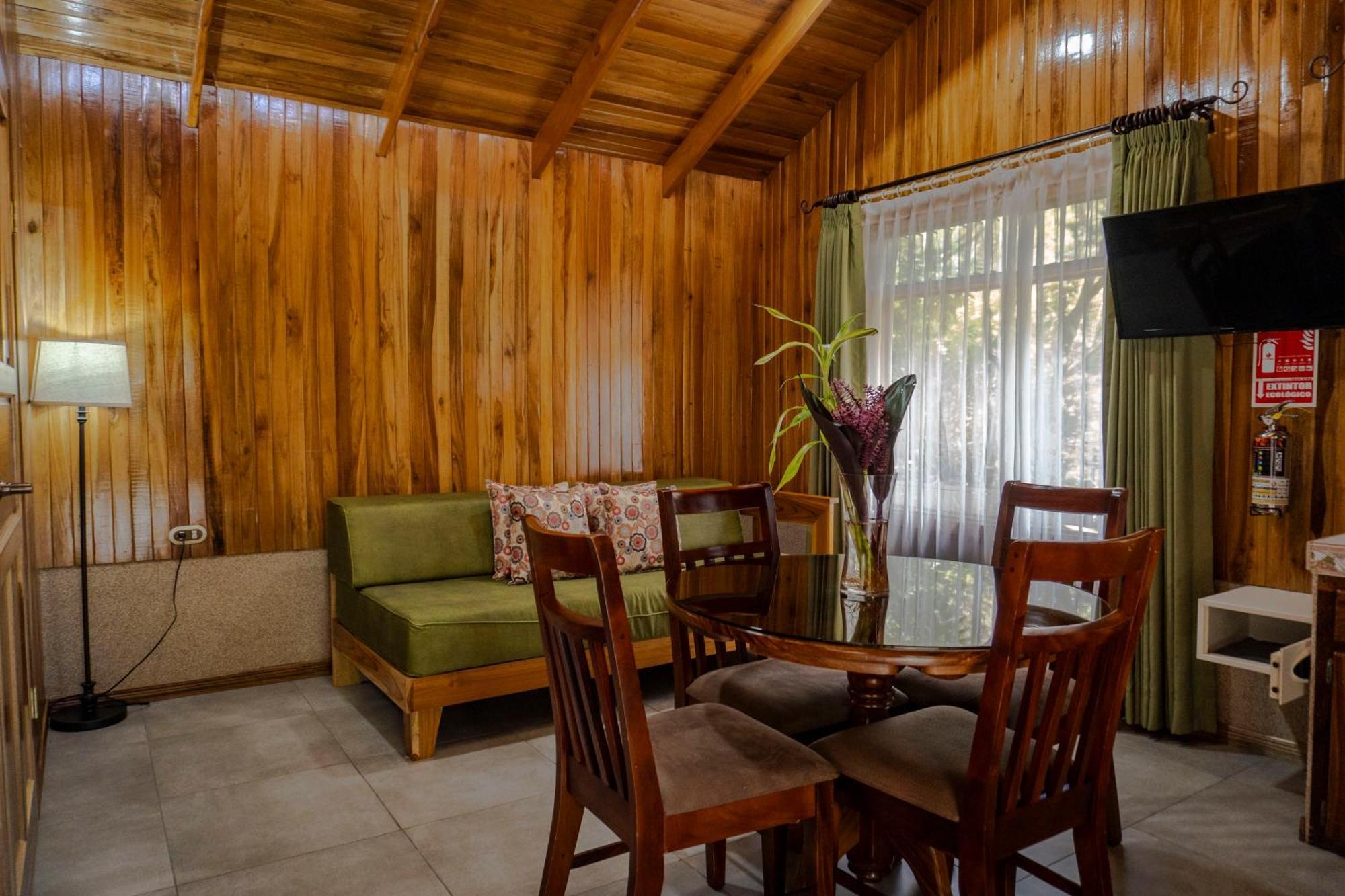 Los Pinos Cabins & Reserve Monteverde Exterior foto