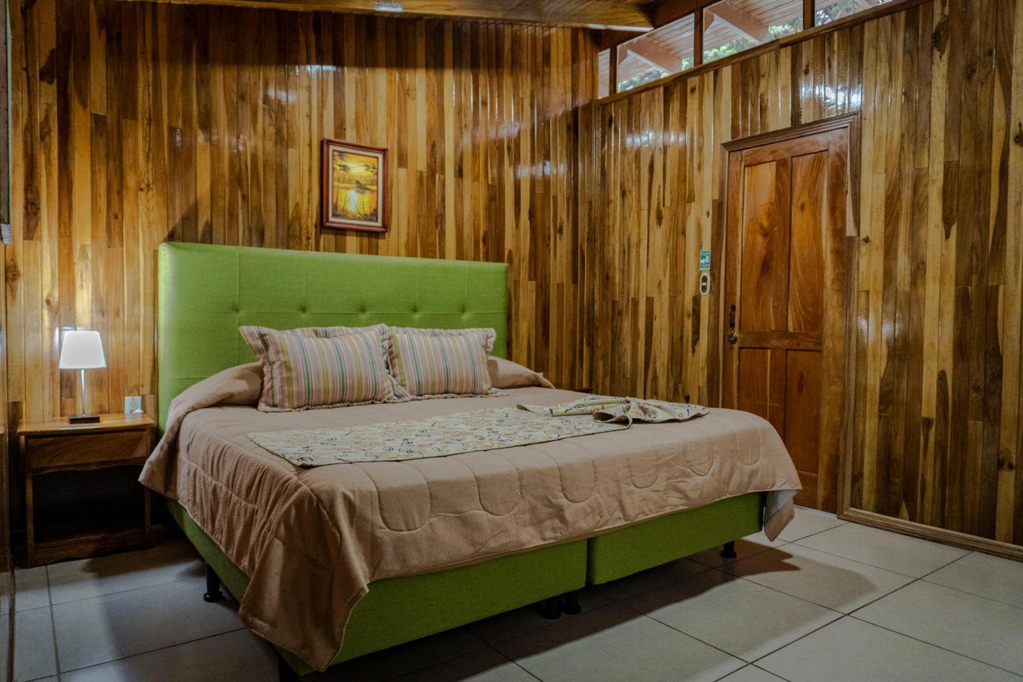 Los Pinos Cabins & Reserve Monteverde Zimmer foto